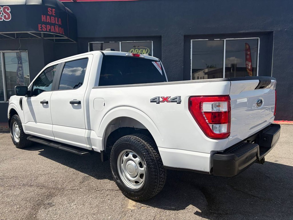Photo 4 of this FORD F150