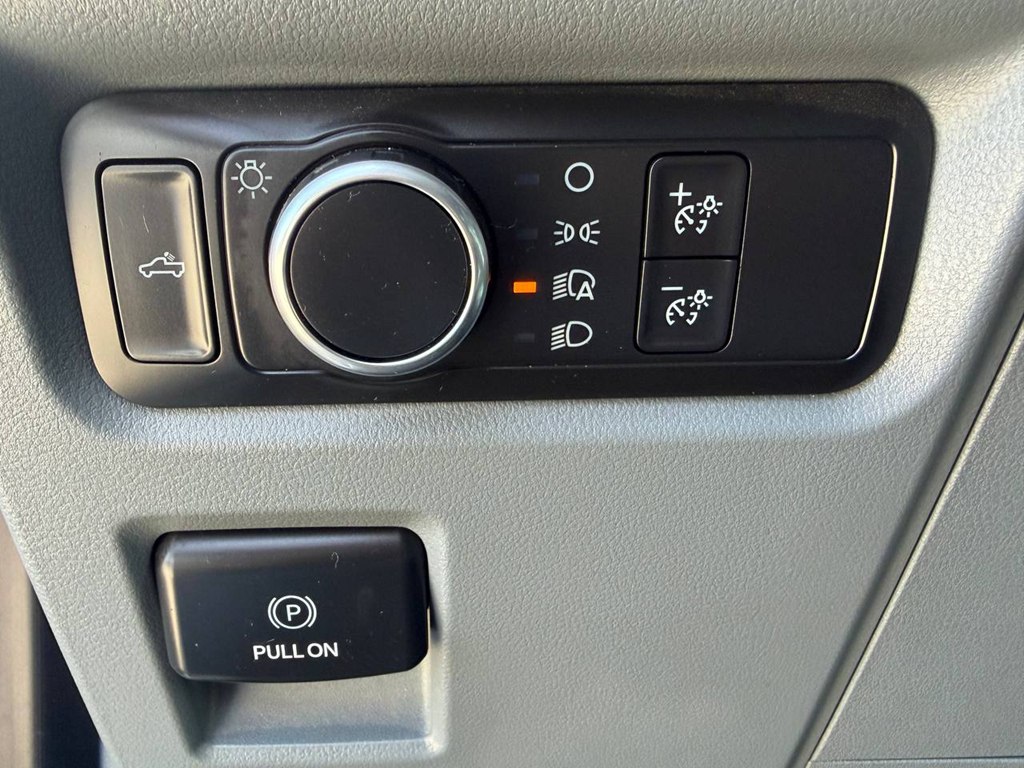 Photo 15 of this FORD F150
