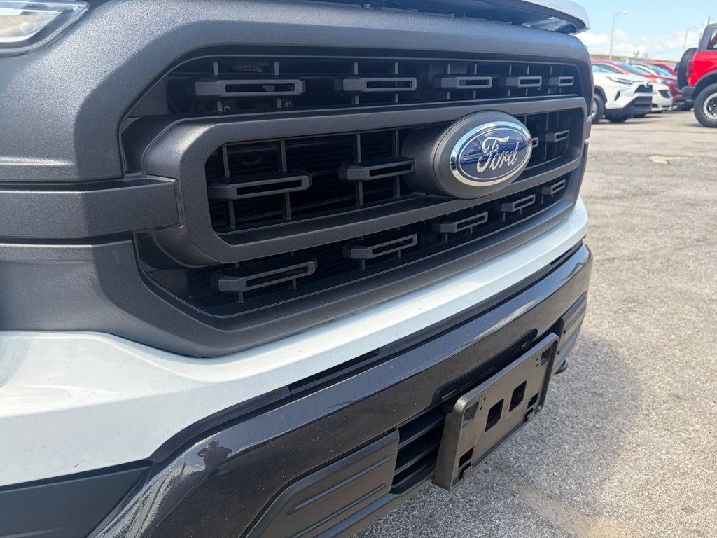 Photo 39 of this FORD F150
