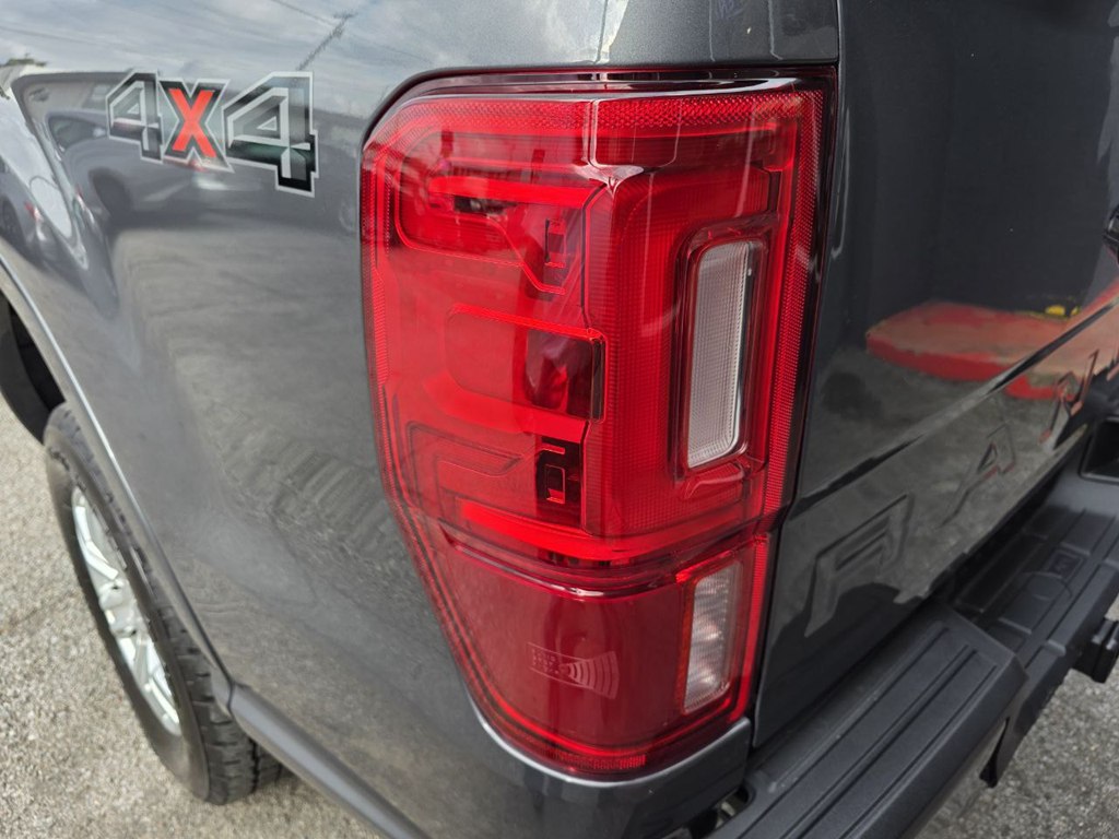 Photo 55 of this FORD RANGER