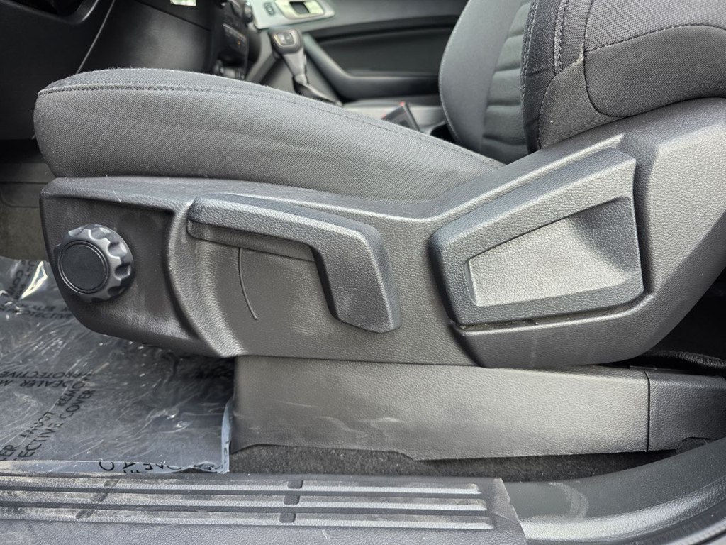 Photo 38 of this FORD RANGER