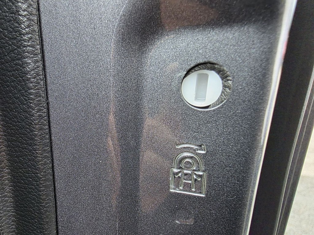 Photo 43 of this FORD RANGER