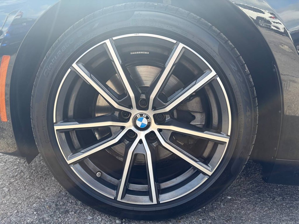 Photo 25 of this BMW 230I