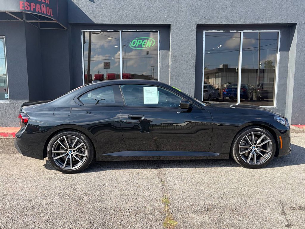Photo 7 of this BMW 230I