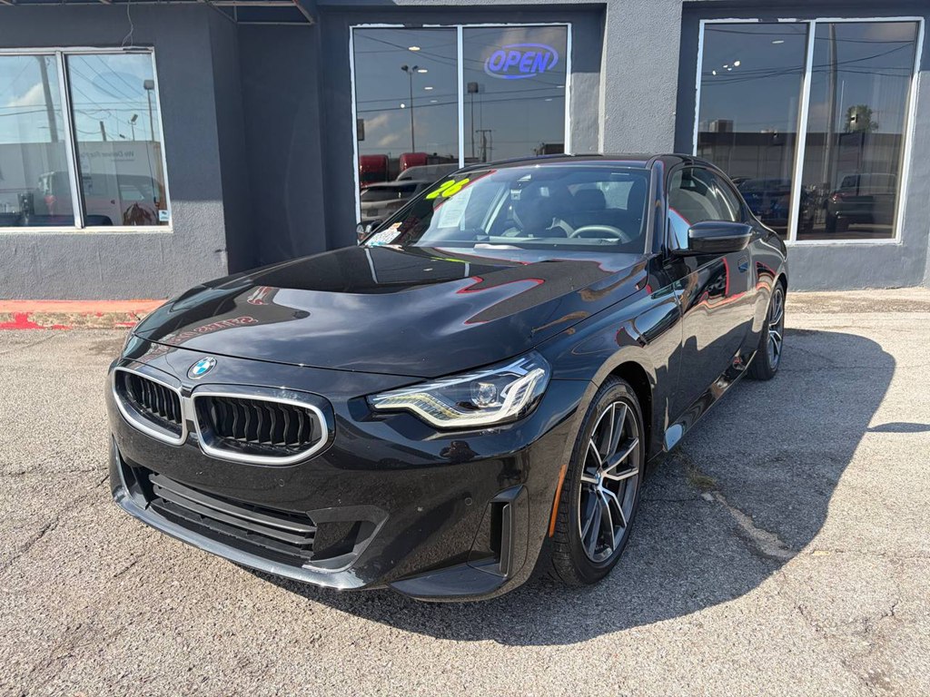 Photo 2 of this BMW 230I