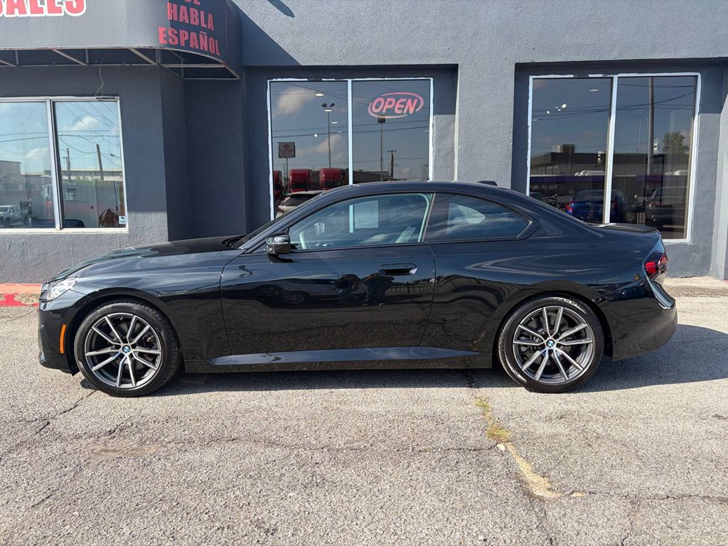 Photo 3 of this BMW 230I
