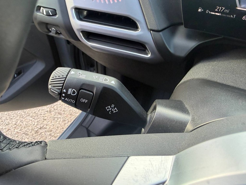 Photo 17 of this BMW 228I XDRIV