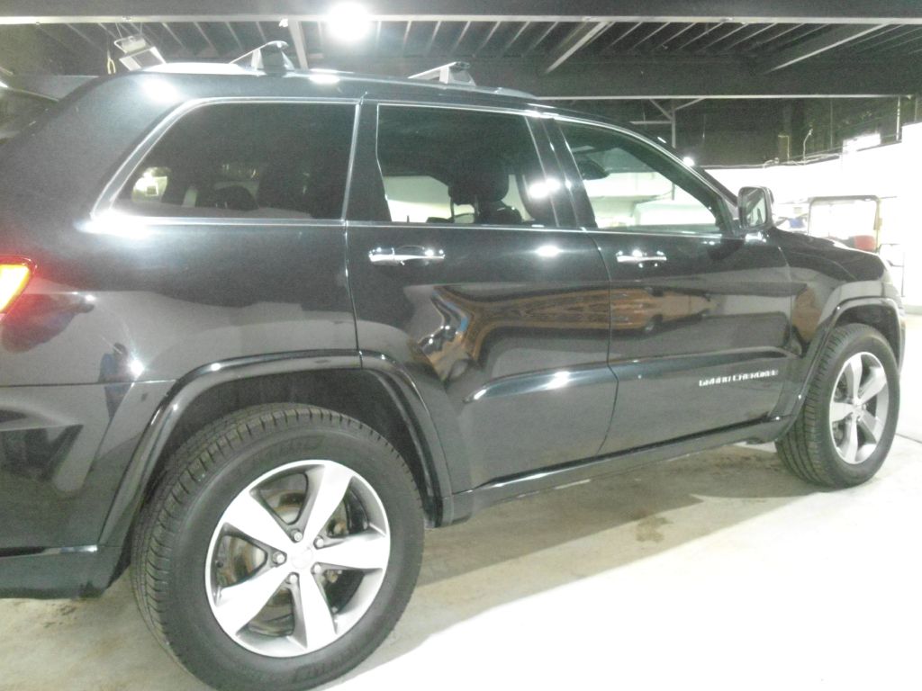 Photo 7 of this JEEP GRAND CHEROKEE