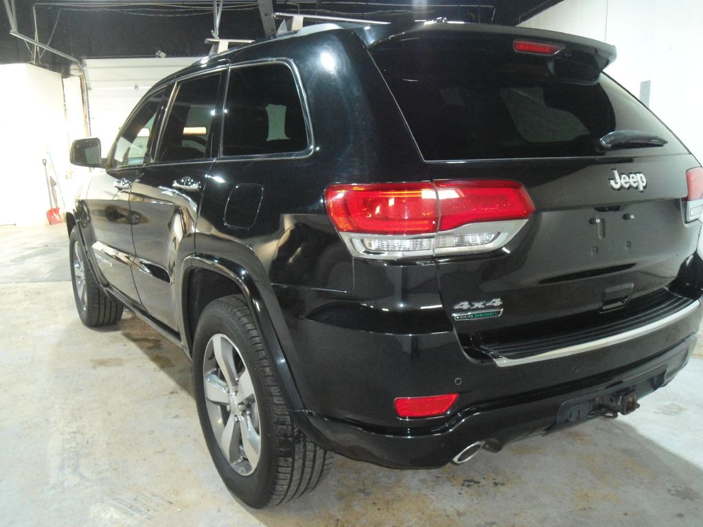 Photo 9 of this JEEP GRAND CHEROKEE