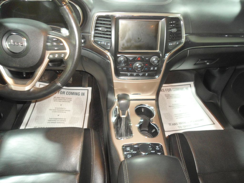 Photo 14 of this JEEP GRAND CHEROKEE