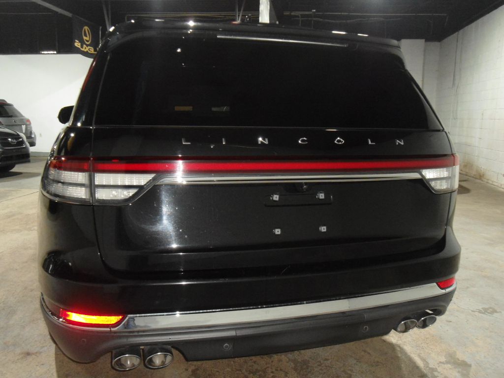 Photo 6 of this LINCOLN AVIATOR