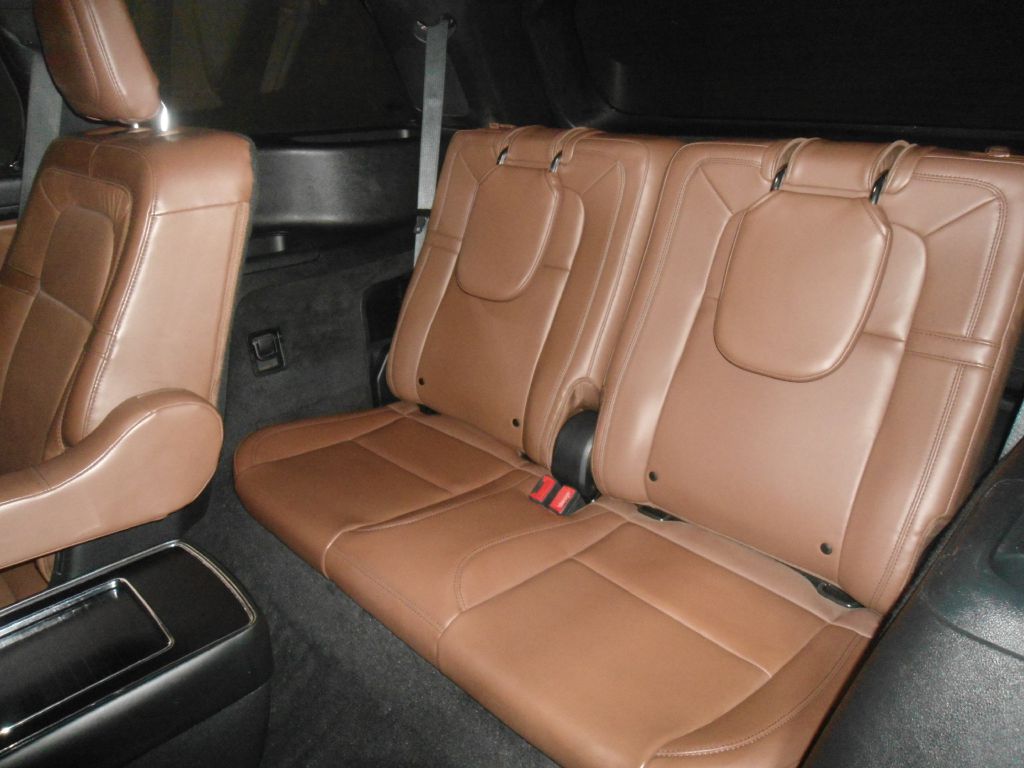 Photo 13 of this LINCOLN AVIATOR
