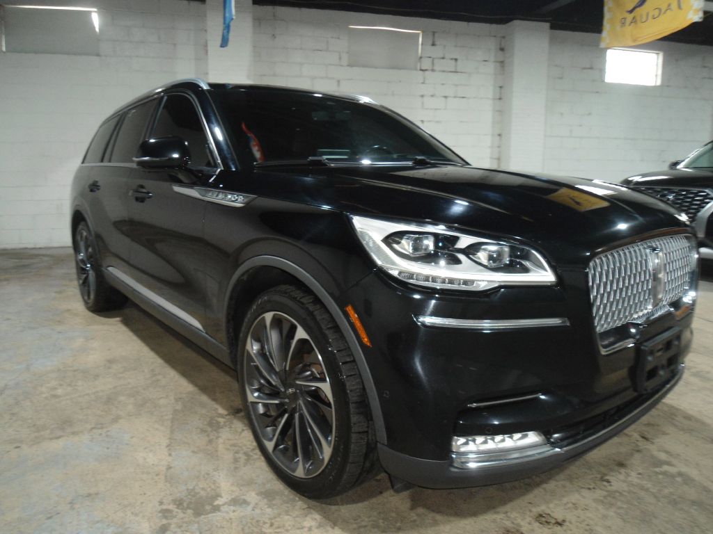 Photo 18 of this LINCOLN AVIATOR