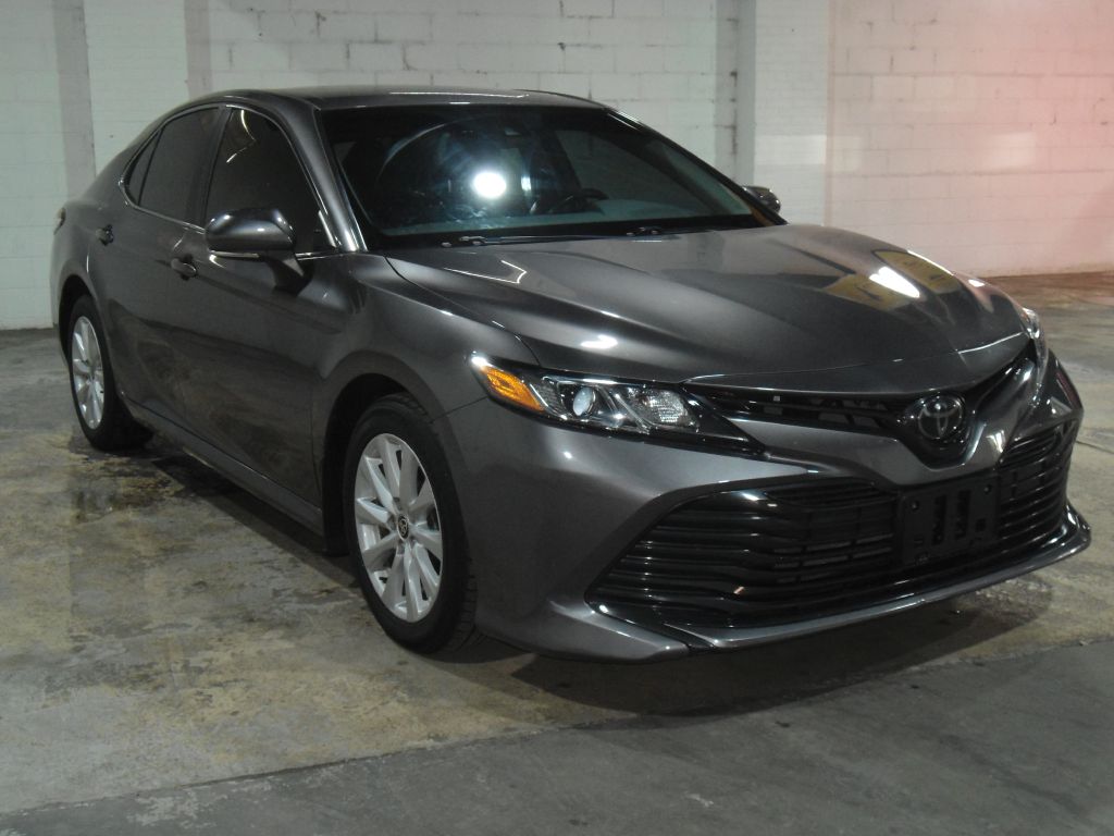 Photo 5 of this TOYOTA CAMRY