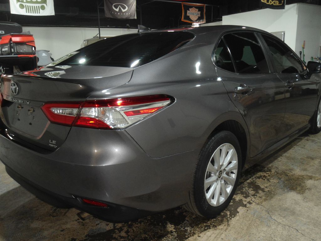 Photo 7 of this TOYOTA CAMRY