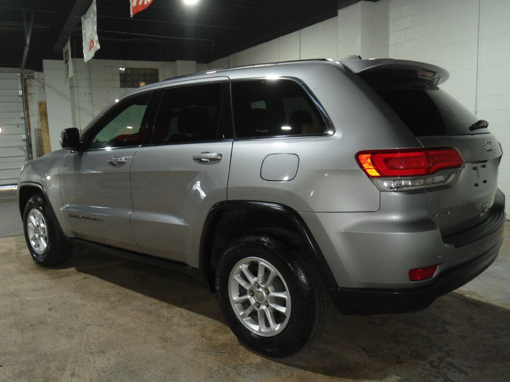Photo 4 of this JEEP GRAND CHEROKEE
