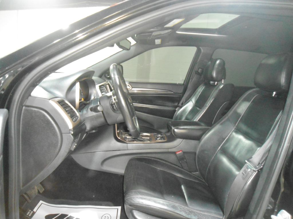 Photo 9 of this JEEP GRAND CHEROKEE