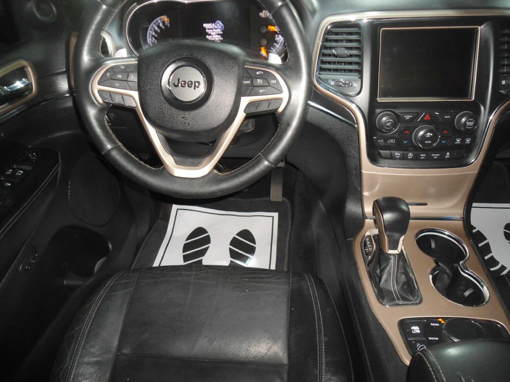 Photo 11 of this JEEP GRAND CHEROKEE