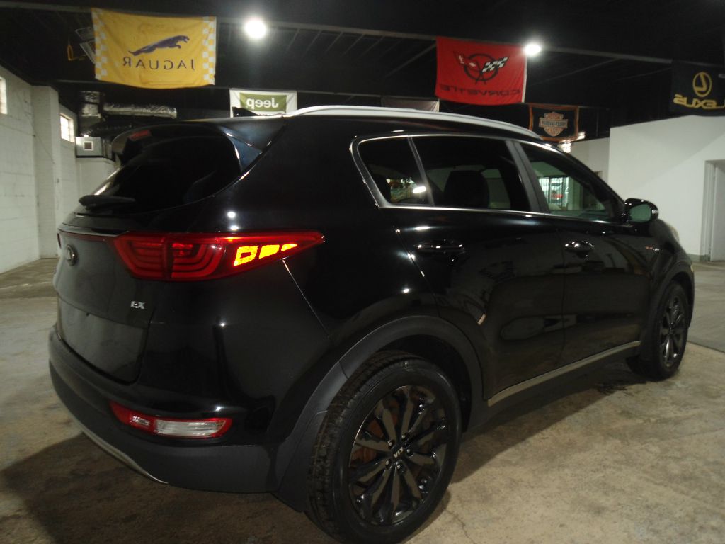 Photo 8 of this KIA SPORTAGE