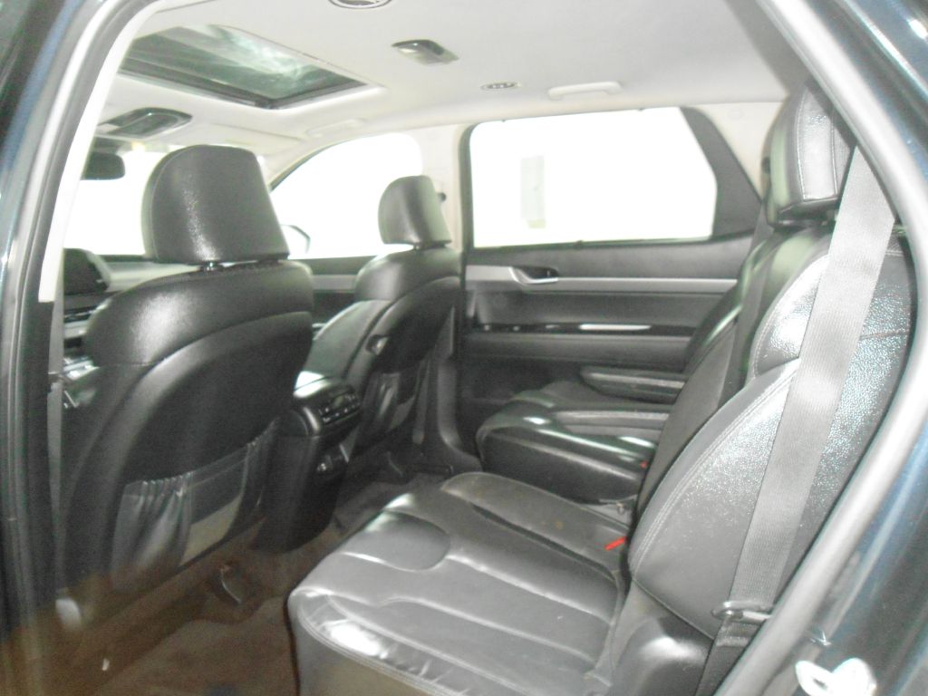 Photo 6 of this HYUNDAI PALISADE