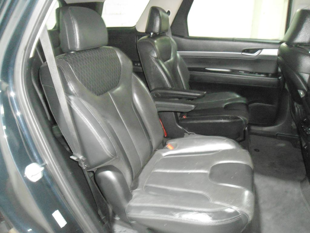 Photo 12 of this HYUNDAI PALISADE