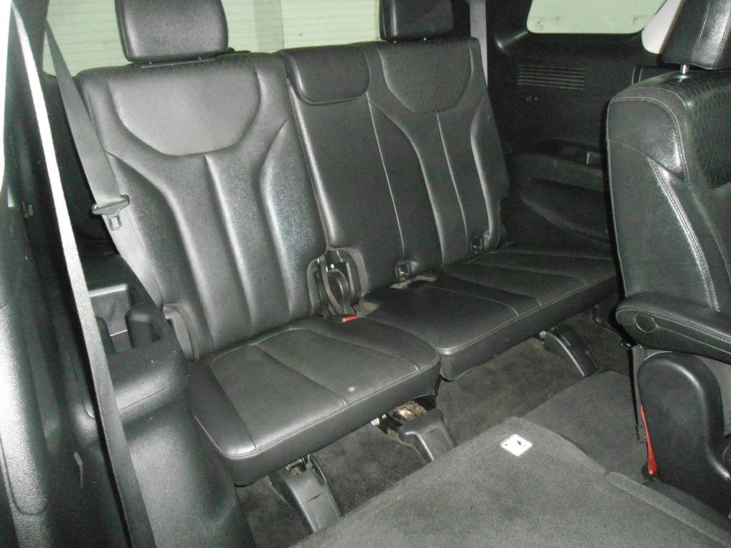 Photo 13 of this HYUNDAI PALISADE