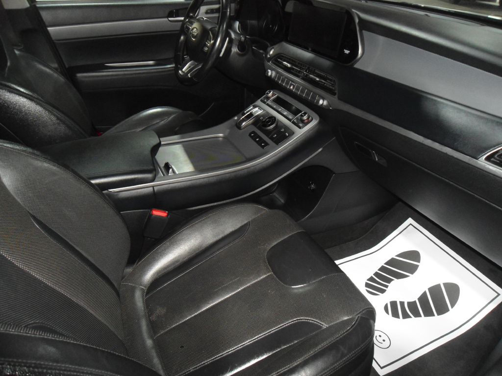 Photo 15 of this HYUNDAI PALISADE