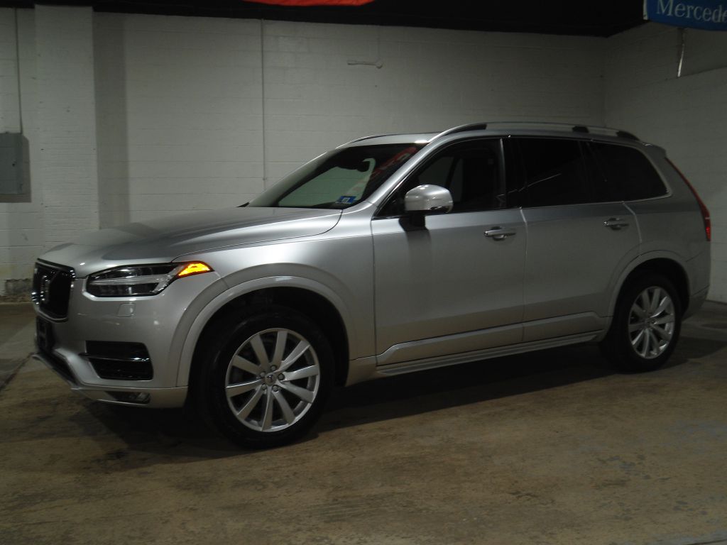 Photo 3 of this VOLVO XC90