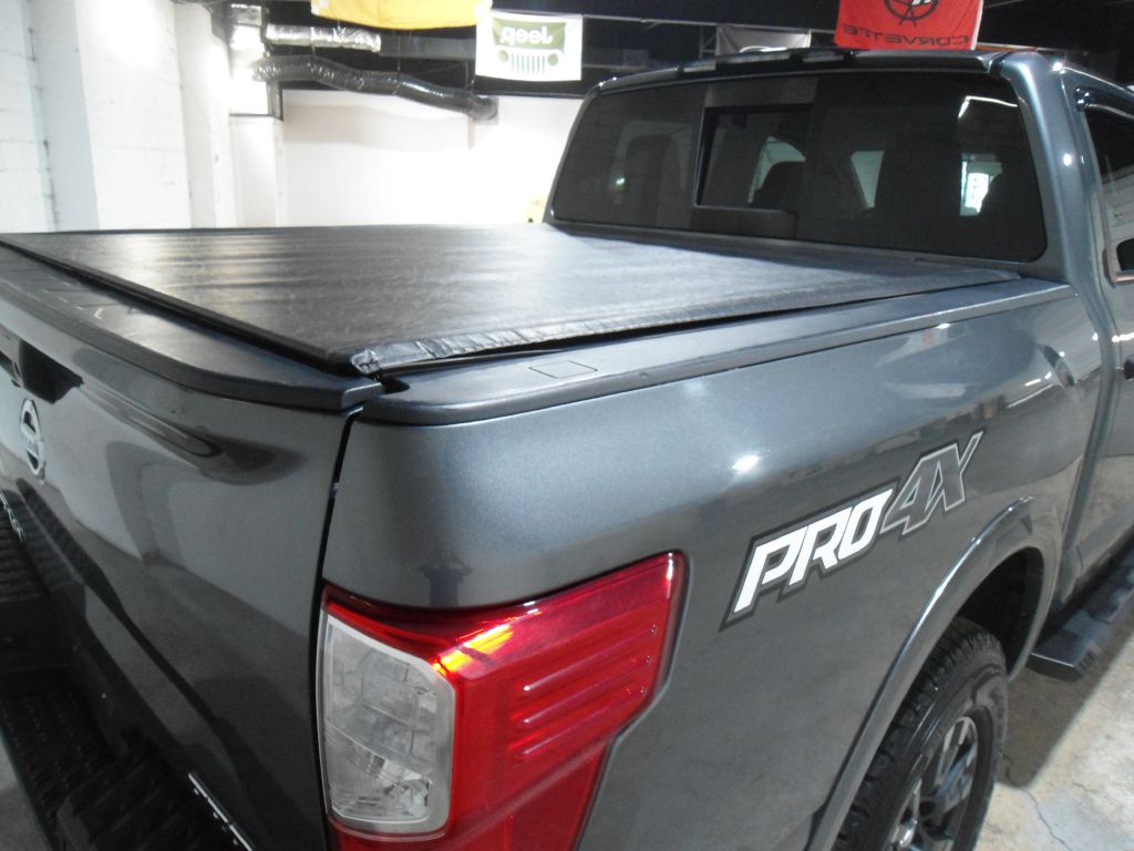 Photo 6 of this NISSAN TITAN