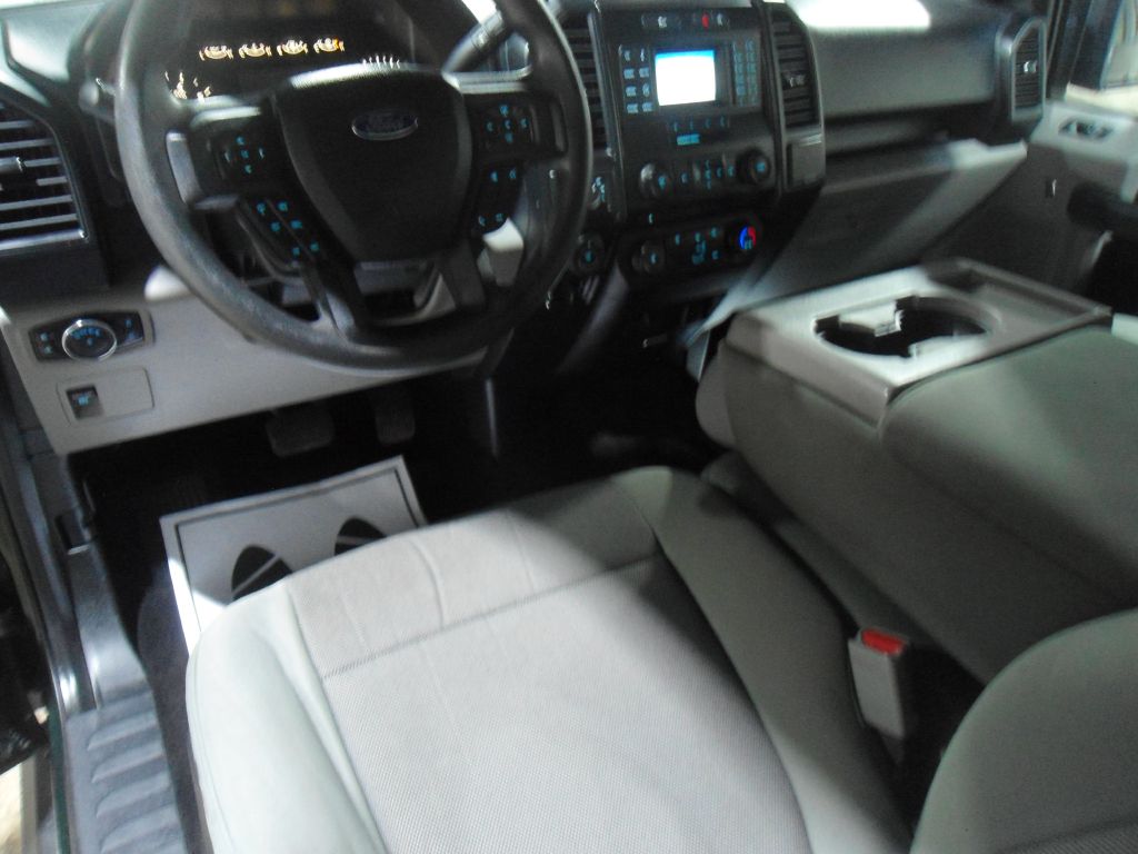 Photo 8 of this FORD F150