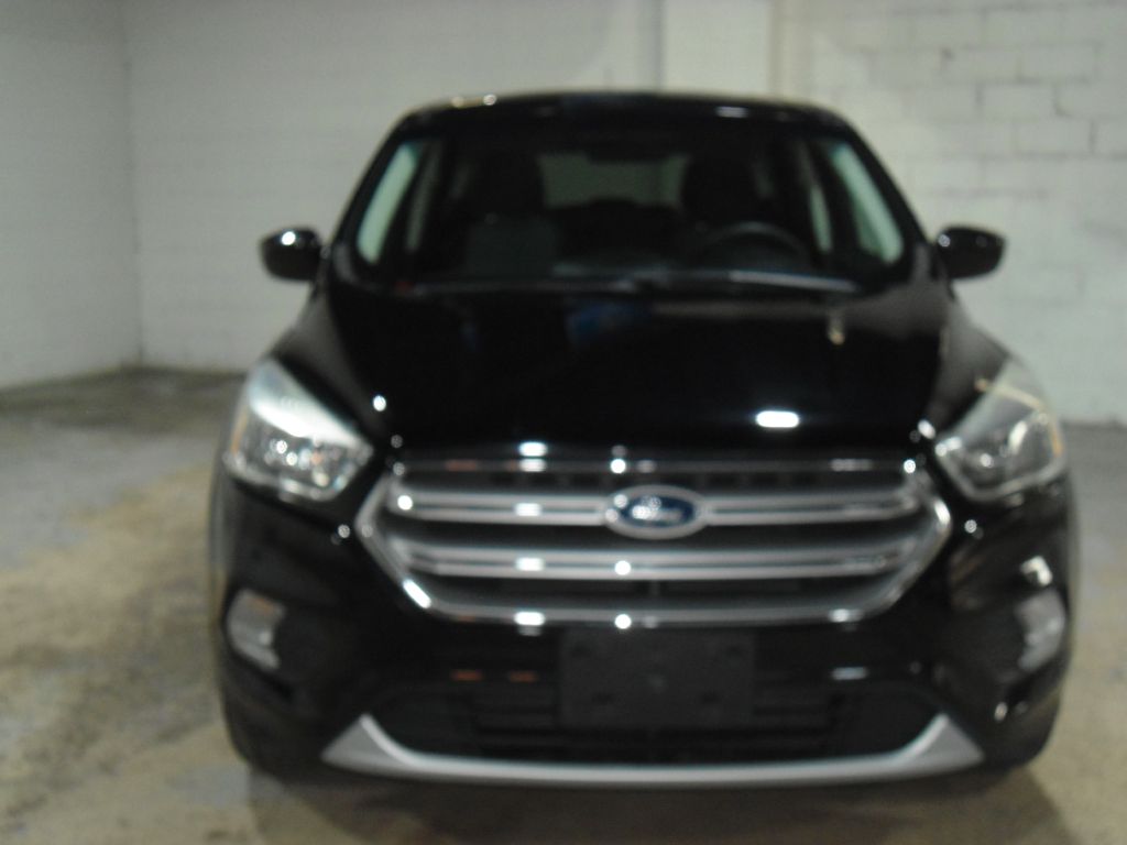 Photo 5 of this FORD ESCAPE
