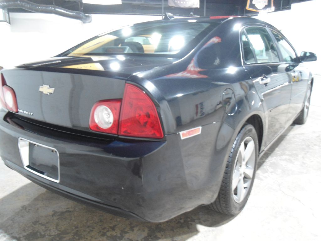 Photo 6 of this CHEVROLET MALIBU