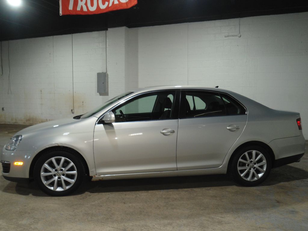 Photo 3 of this VOLKSWAGEN JETTA