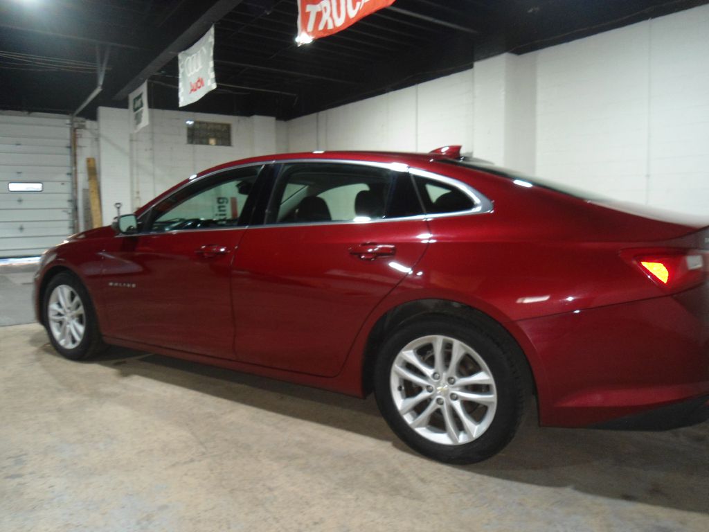 Photo 7 of this CHEVROLET MALIBU