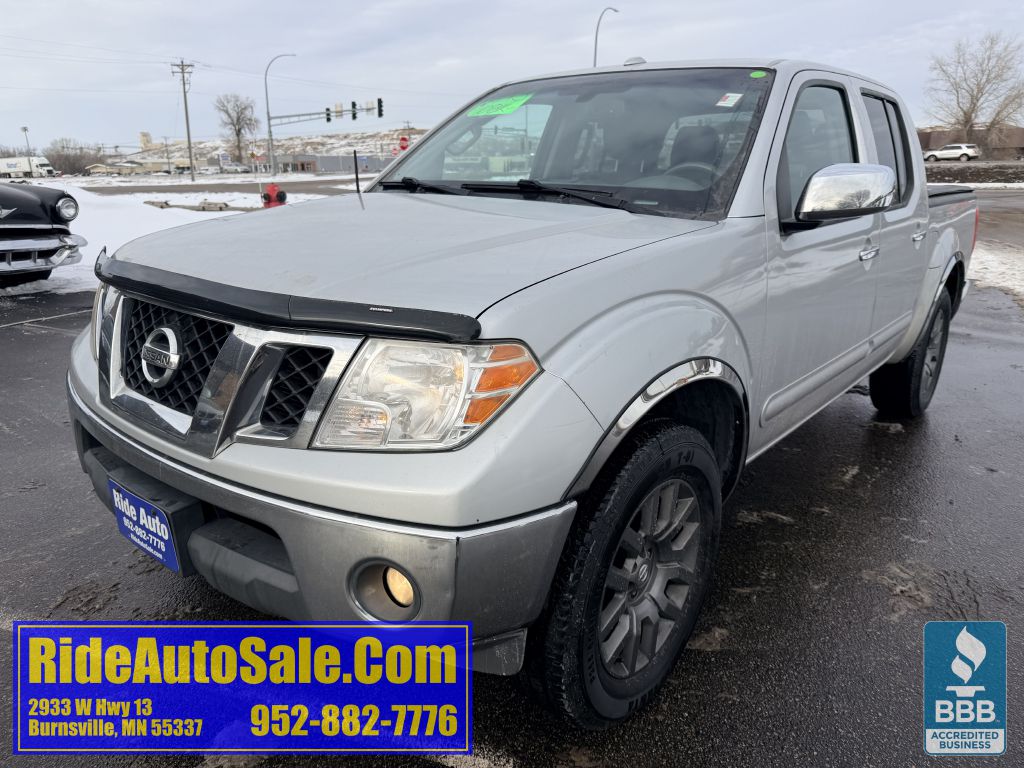 2013 Nissan Frontier SL Crew Cab 4WD