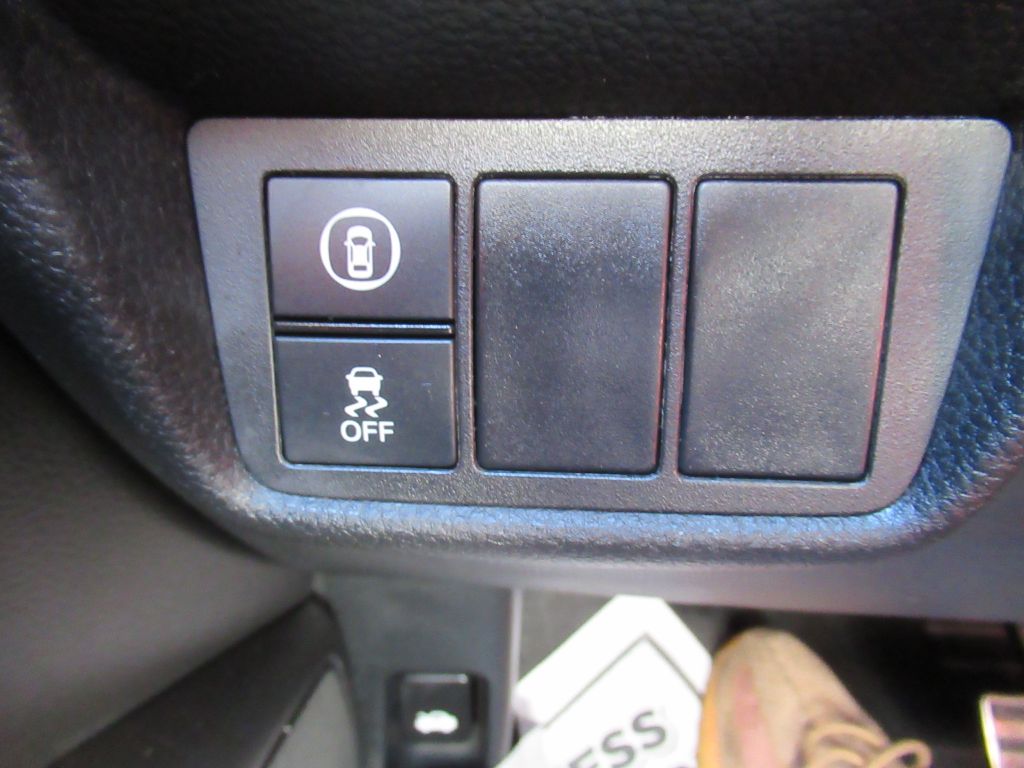 Photo 17 of this HONDA ACCORD