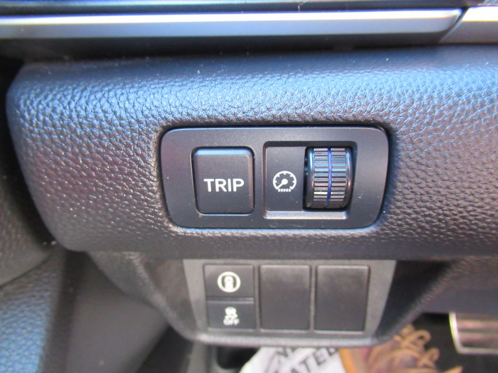 Photo 18 of this HONDA ACCORD