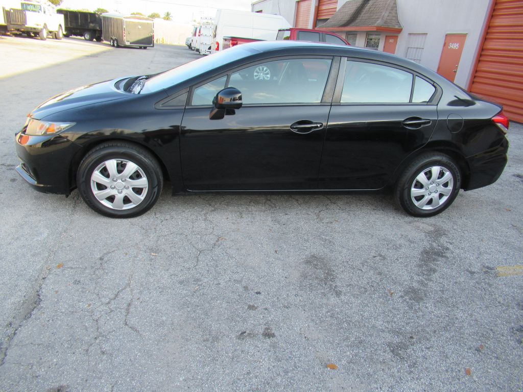 Photo 2 of this HONDA CIVIC