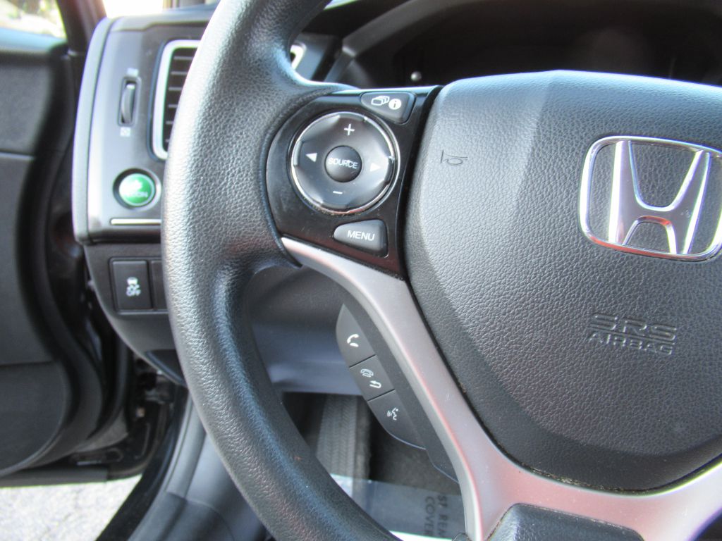 Photo 14 of this HONDA CIVIC