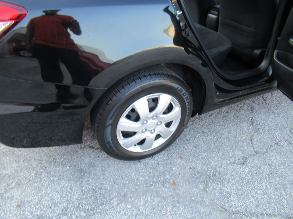 Photo 17 of this HONDA CIVIC