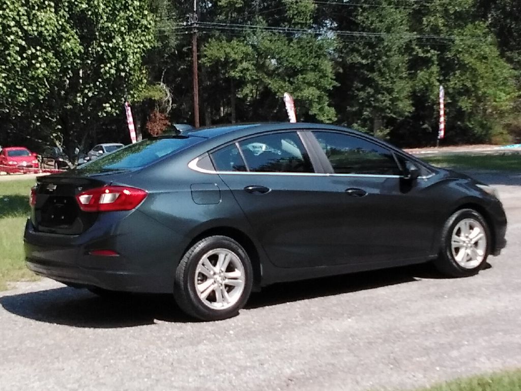 2018 Chevrolet Cruze #5