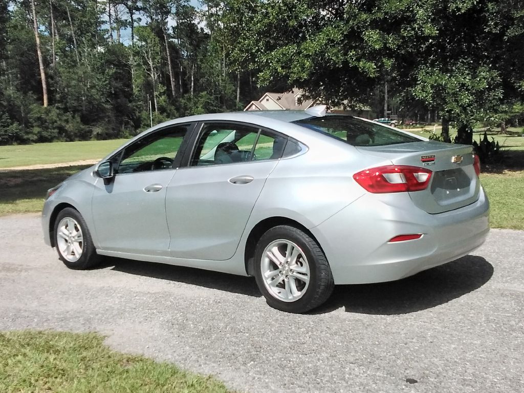 2018 Chevrolet Cruze #4
