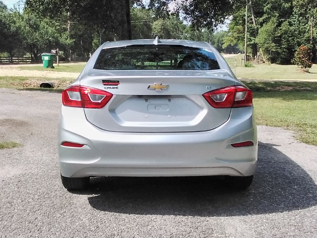 2018 Chevrolet Cruze #5
