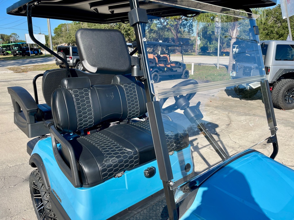 Photo 11 of this KODIAK EV DEFENDER