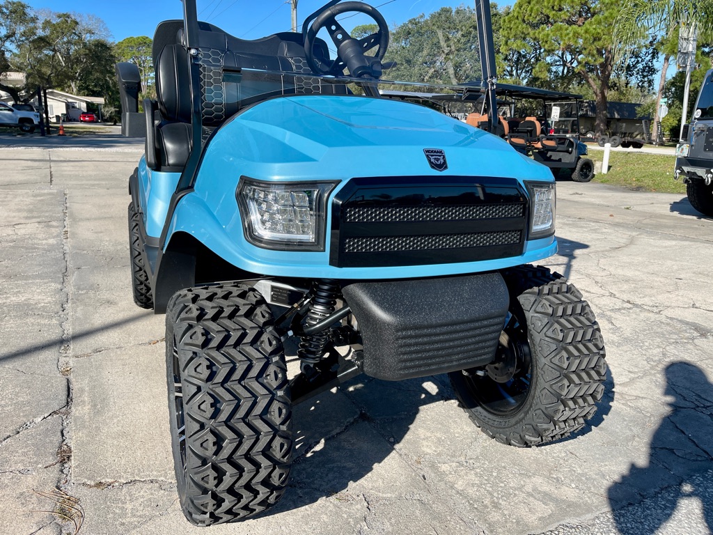 Photo 9 of this KODIAK EV DEFENDER