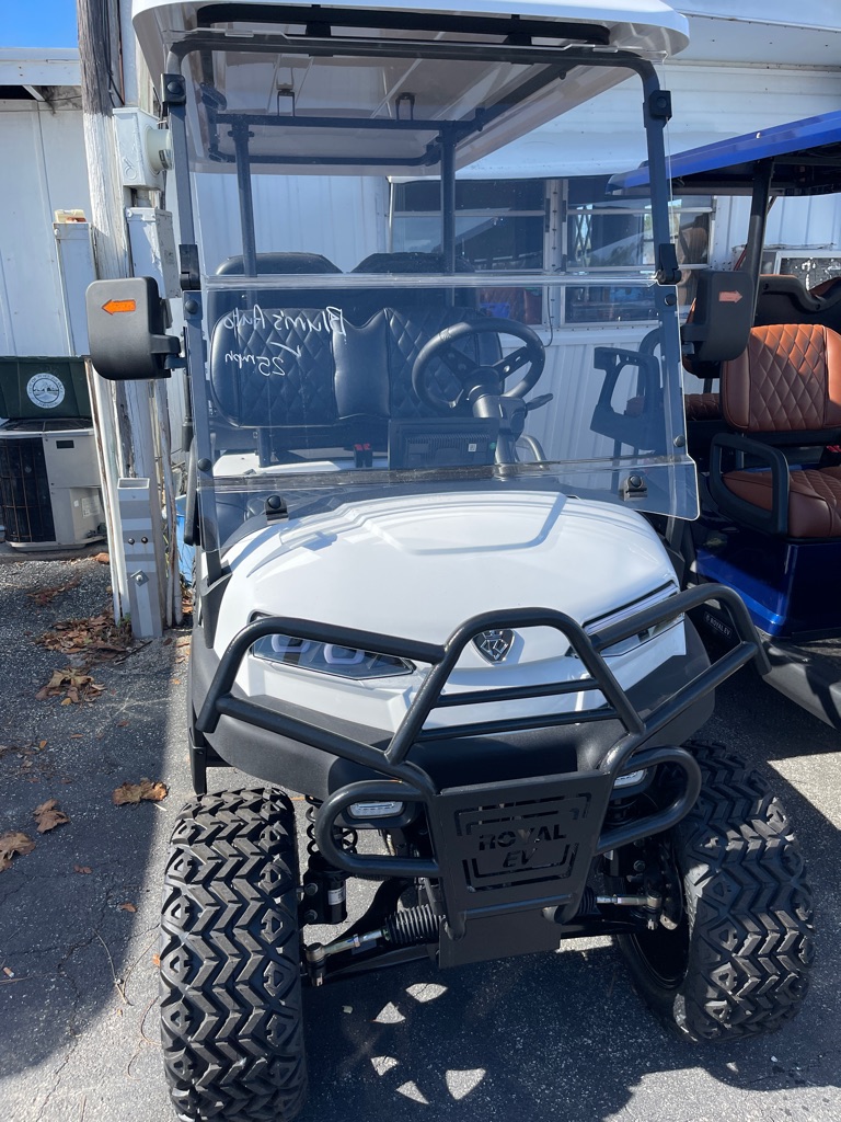 2024 ROYAL CUSTOM 4P