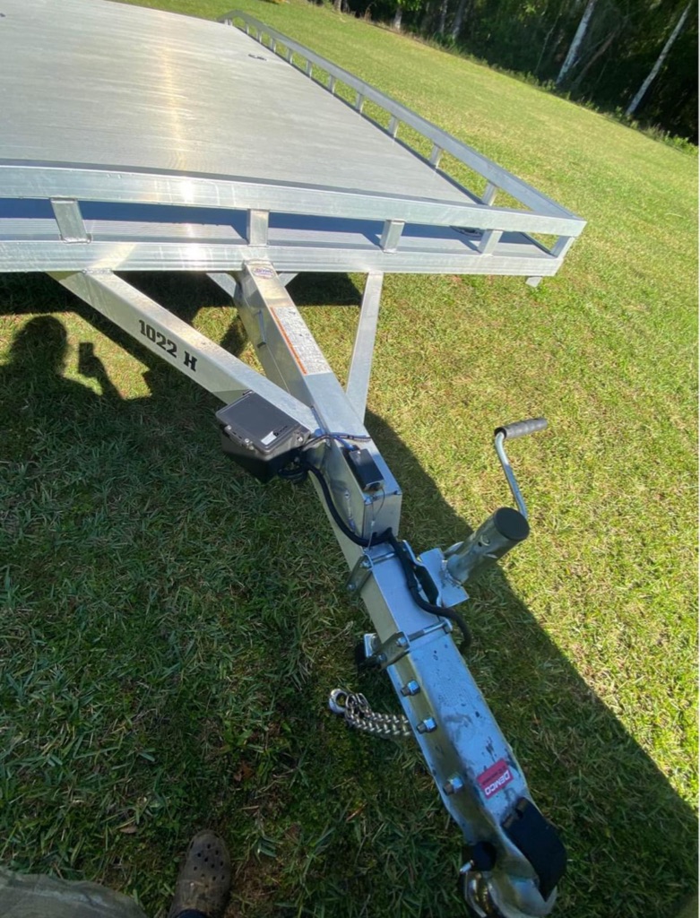 Photo 3 of this ALUMINUM DECK OVER