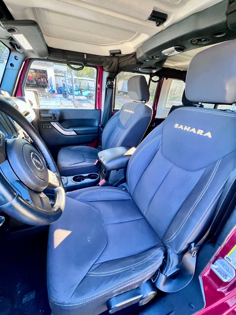 Photo 14 of this JEEP WRANGLER UNLIMI