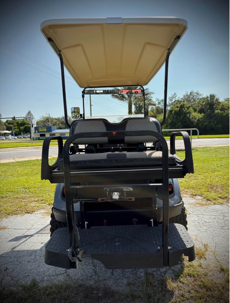Photo 6 of this ASPT EZGO