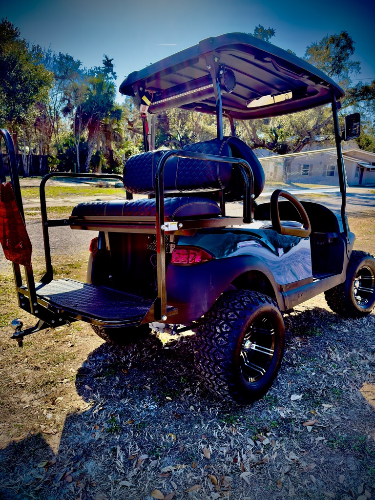 Photo 4 of this CLUB CAR 4 PASSENGER